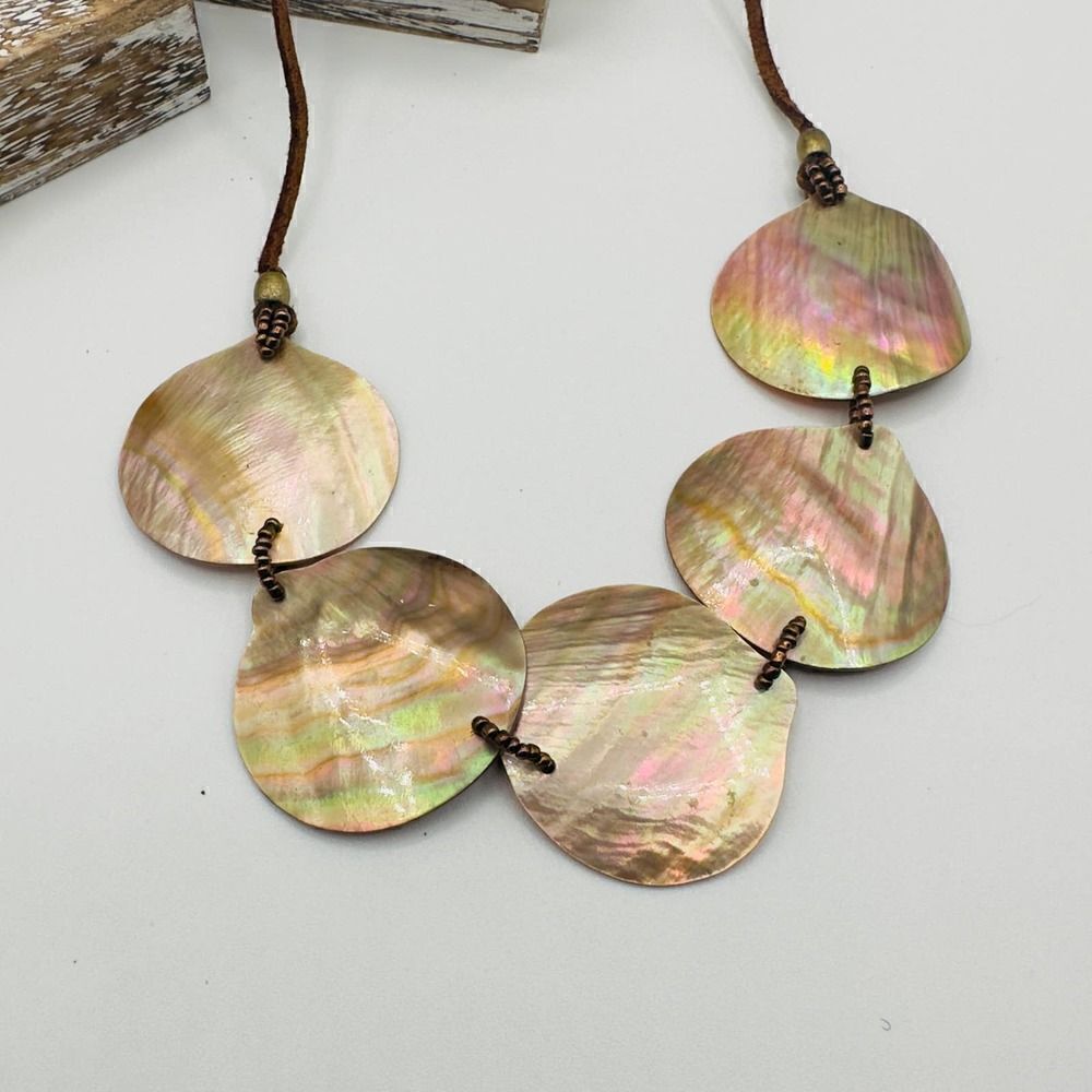 Vintage Cookie Lee Shell Disc Necklace Set - Picture 2 of 6